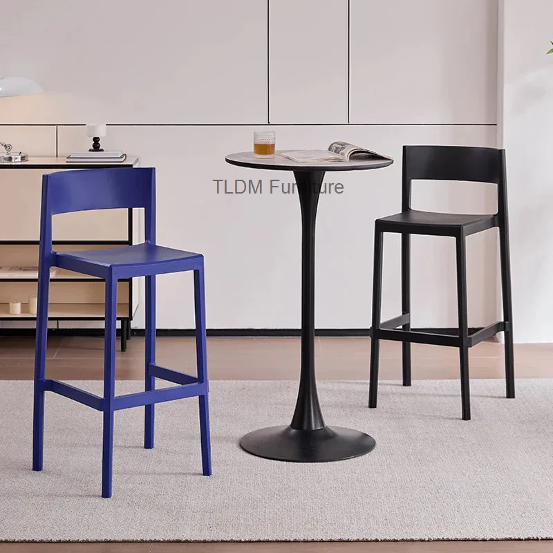 

Nordic One-Piece Plastic Bar Stool - Designer Minimalist Simple High Stool for Home Bar & Dining Room