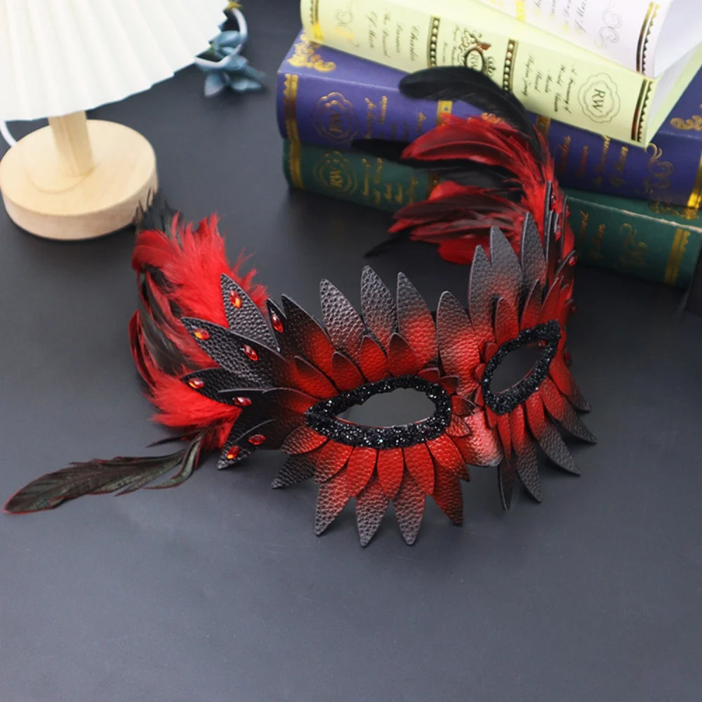 قناع منقار الطيور غامض من الريش نصف وجه قناع حفلة تنكرية قسط لحفلات الرقص الكرنفالات حفلة تنكرية
