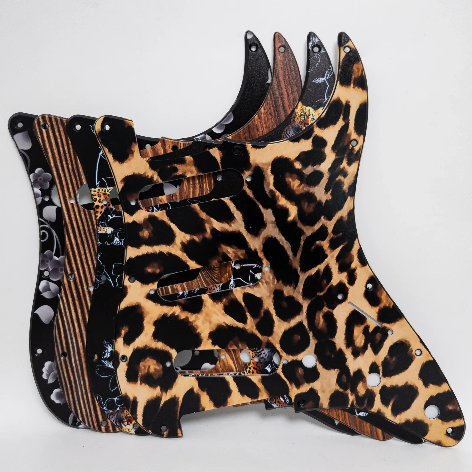 SSS Guitar Pickguard 11 Hole Scratch Plate with Screws, 3D Leopard Tiger Flower Wood Grain for ST Style Electric Guitar