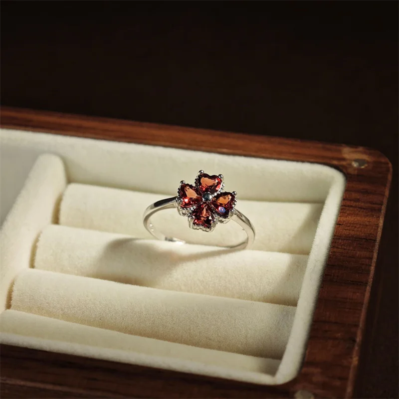 

Natural Garnet Four-Leaf Clover Wedding Ring 925 Sterling Silver Adjustable Size Ring for Women Peridot Gift Anniversary Party
