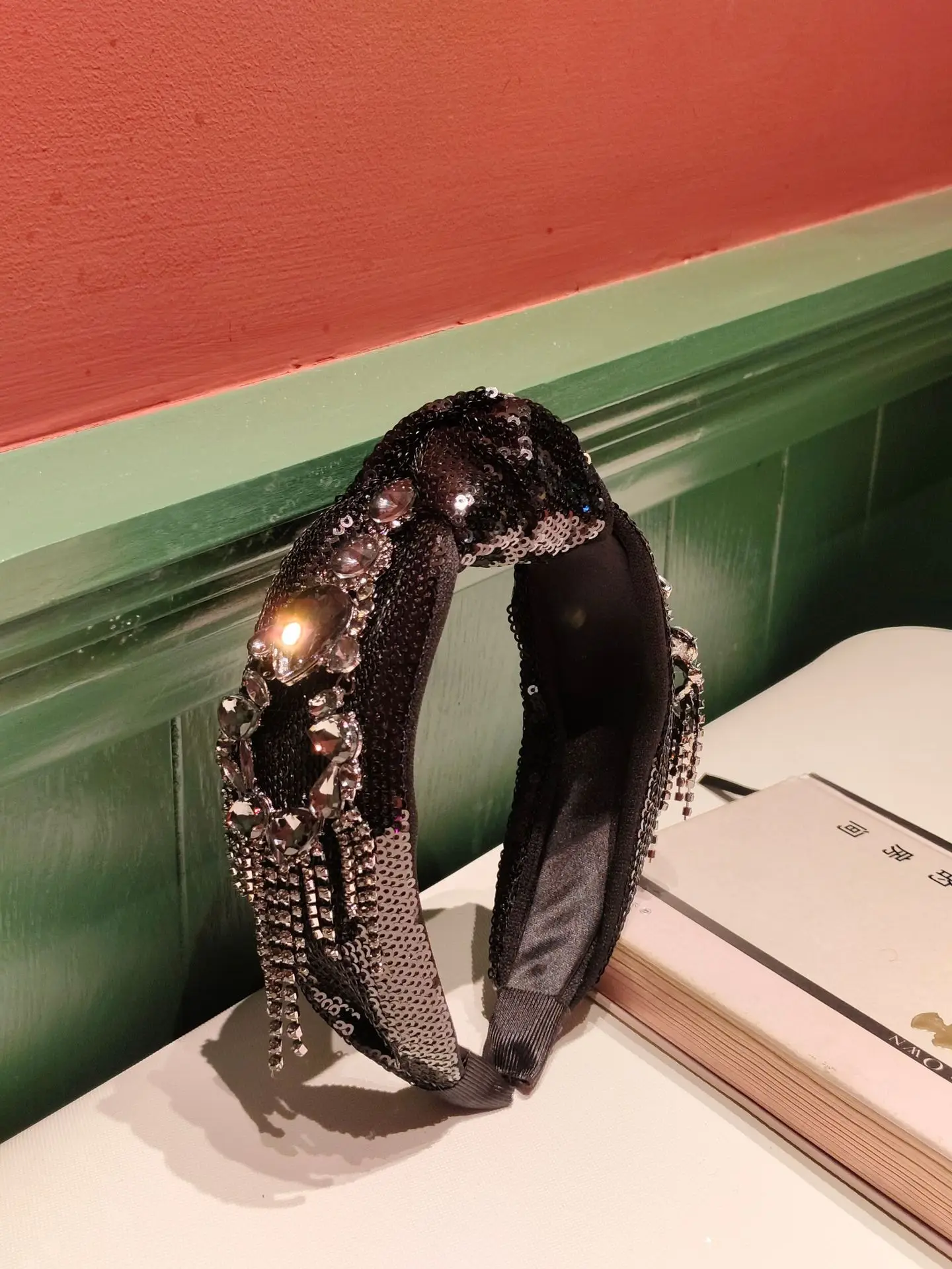 Heißes verkaufendes europäisches und amerikanisches Retro-High-End-Strass-Luxus-Quasten-Stirnband – Detail 5