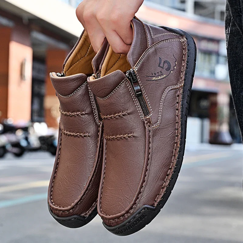 Autumn Classic Handmade Leather Men Boots Outdoor Design Sneakers Man Comfortable Casual Leather Shoes Men Ankle Boots Plus Size