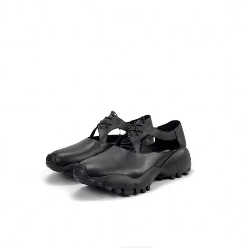 

Новейшие мужские сандалии из натуральной кожи 2026 года: модные черные оксфорды с вырезами для отдыха