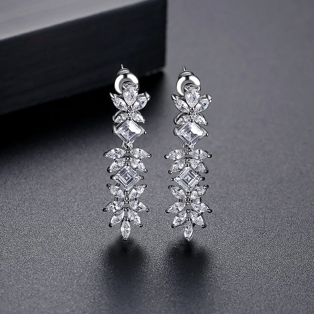 LUOTEEMI Cubic Zirconia Flower Drop Earrings Trendy Water Drop Dangle CZ Women Bridal Wedding Engagement Fashion Christmas Gift