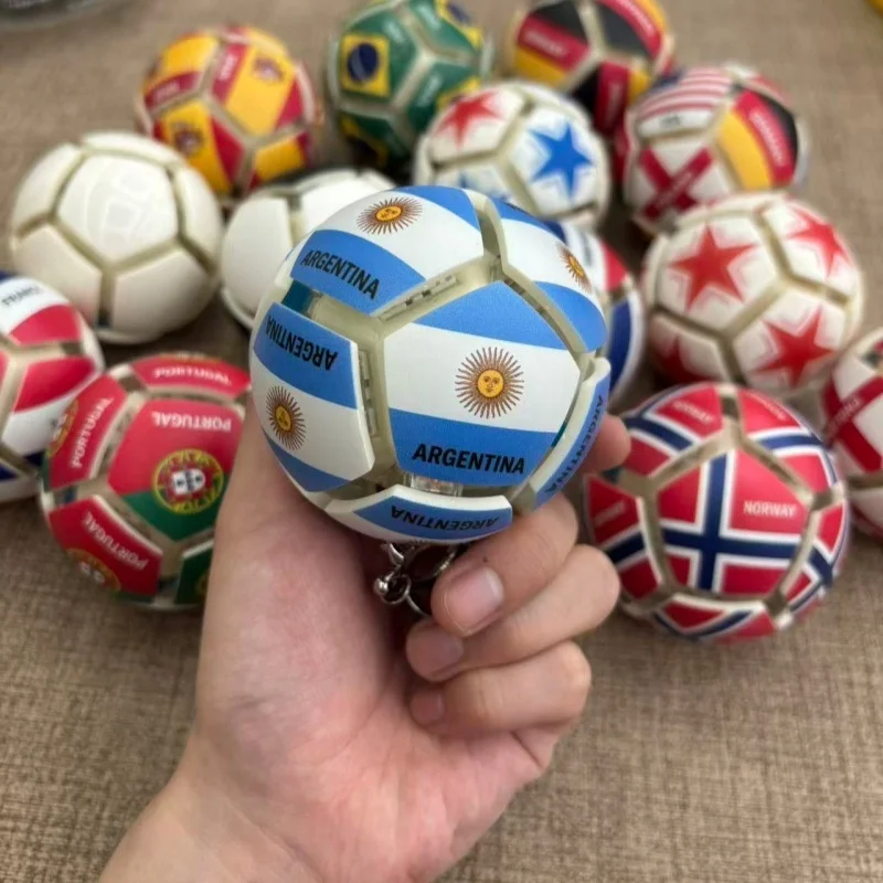 Roun Button Decompression Football Many Flag Keychain Pinch Mini Portable Elastic Relief Stress Anxiety Sports Fan Souvenir Gift