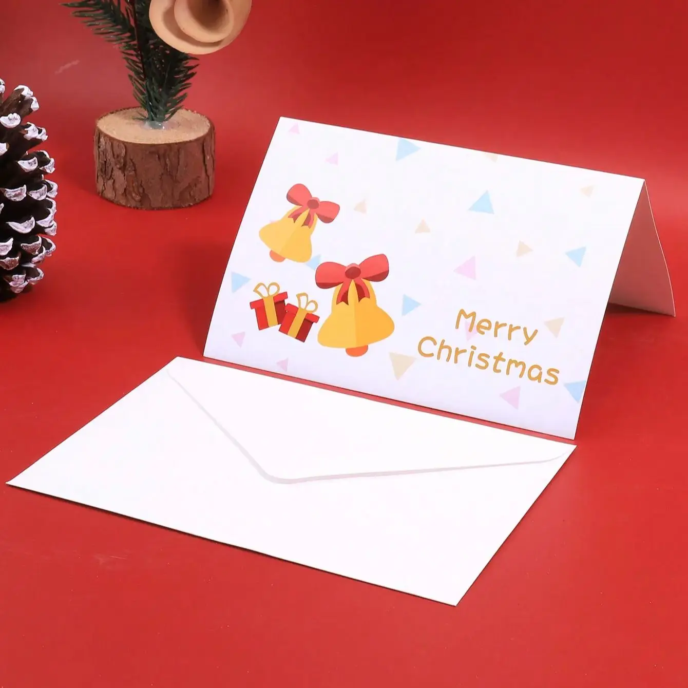 ชุดซองการ์ดอวยพรคริสต์มาส 6 ชิ้น เหมาะสำหรับการ์ดเชิญงานปาร์ตี้และการ์ดขอบคุณ (รวมสติกเกอร์ปิดผนึก)