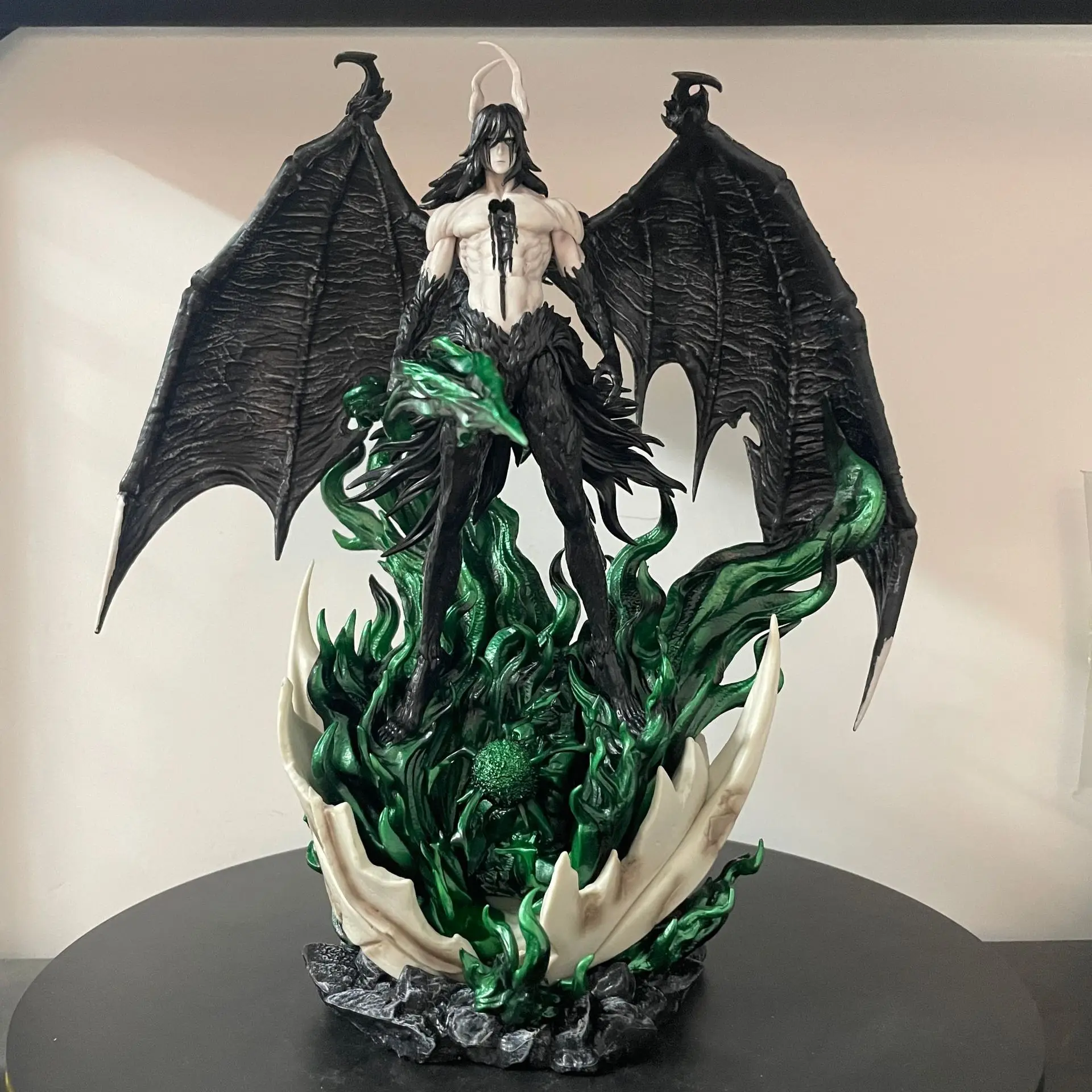 35cm Bleach Kurosaki Ichigo Hollowfication Ulquiorra Cifer Anime Figurka Model Gk Statue Collection Desktop Decoration Ornament