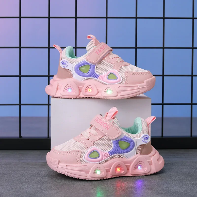 2024 primavera nuove scarpe da tennis per bambini ragazzi e ragazze scarpe leggere a LED suola morbida gancio ad anello scarpe sportive casual per