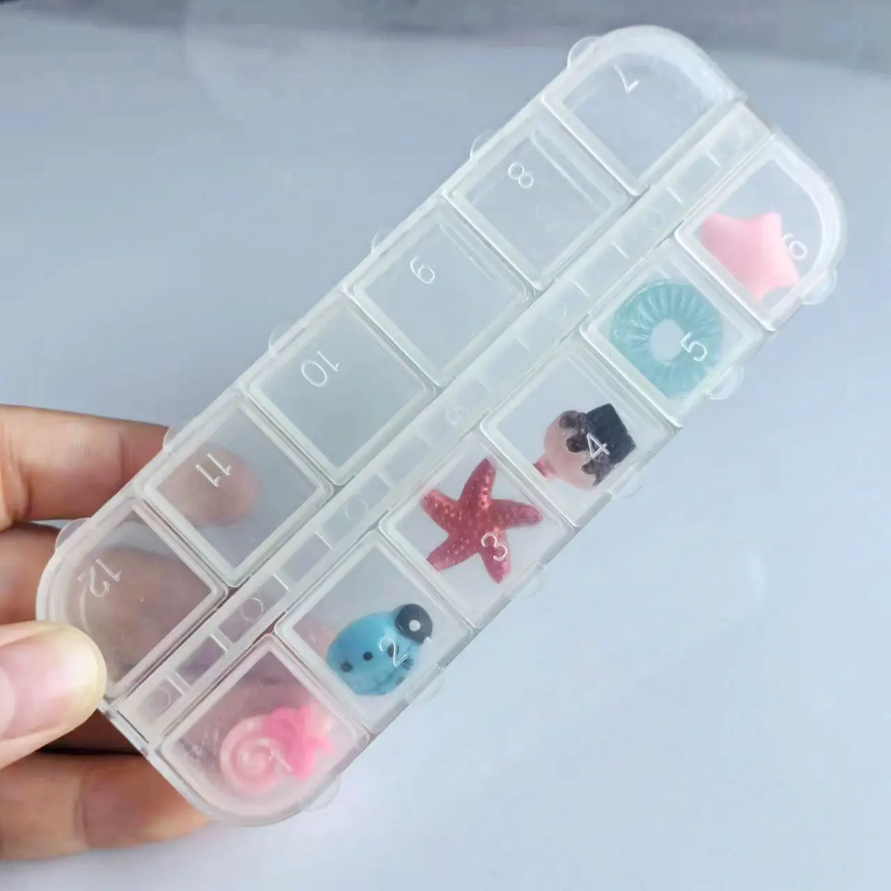 12 Grids Plastic Display Box Jump Rings Storage Case 13cm Dividing Sorting Container with Cover DIY Handwork Materials Organizer