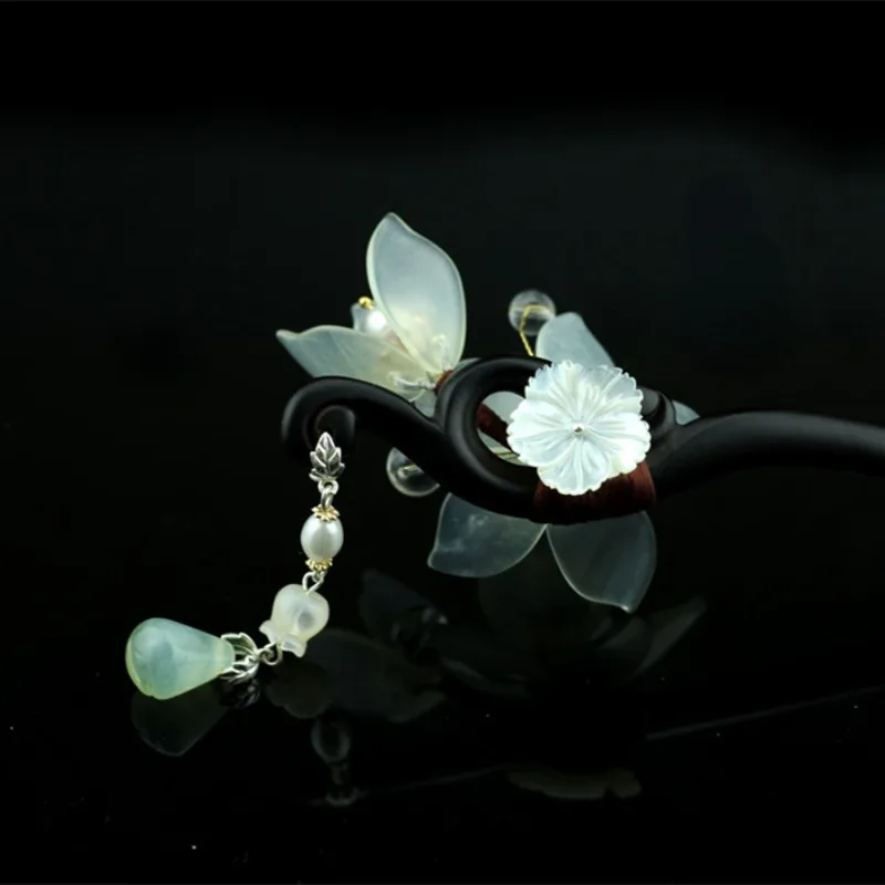 Ebony  handmade jade hairpin flower ancient costume Xiuyu ancient style magnolia flower classical hairpin fringed step shake