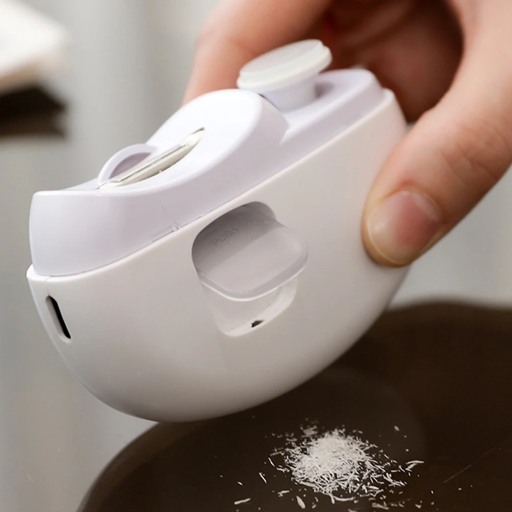 

Электрическая машинка для стрижки ногтей 2 в 1, автоматическая USB перезаряжаемая машинка для стрижки ногтей с подсветкой, электрическая машинка для стрижки ногтей для маленьких детей пожилых людей