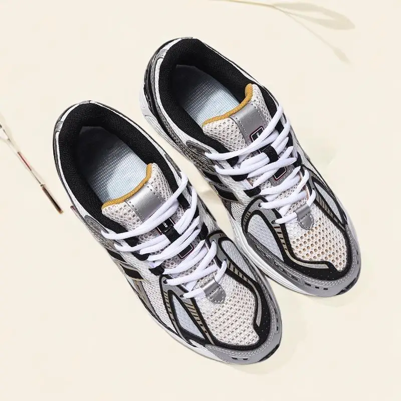 

FallcoupleМодная повседневная спортивная обувь, лучше, чем обычное, ощущение нового тренда