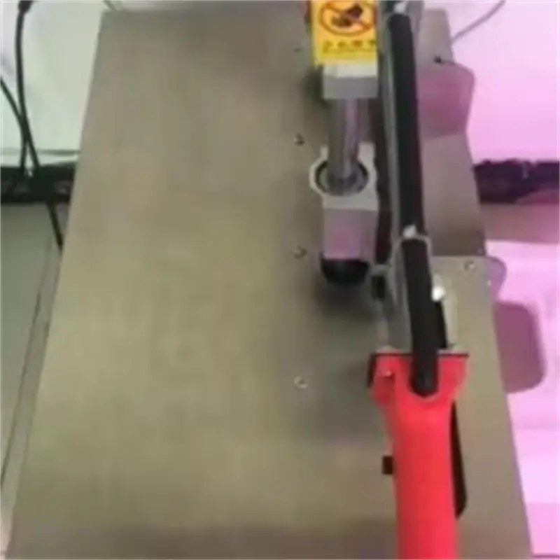 

Коммерческая электрическая ленточная пила для резки мяса и костей для резки плоти