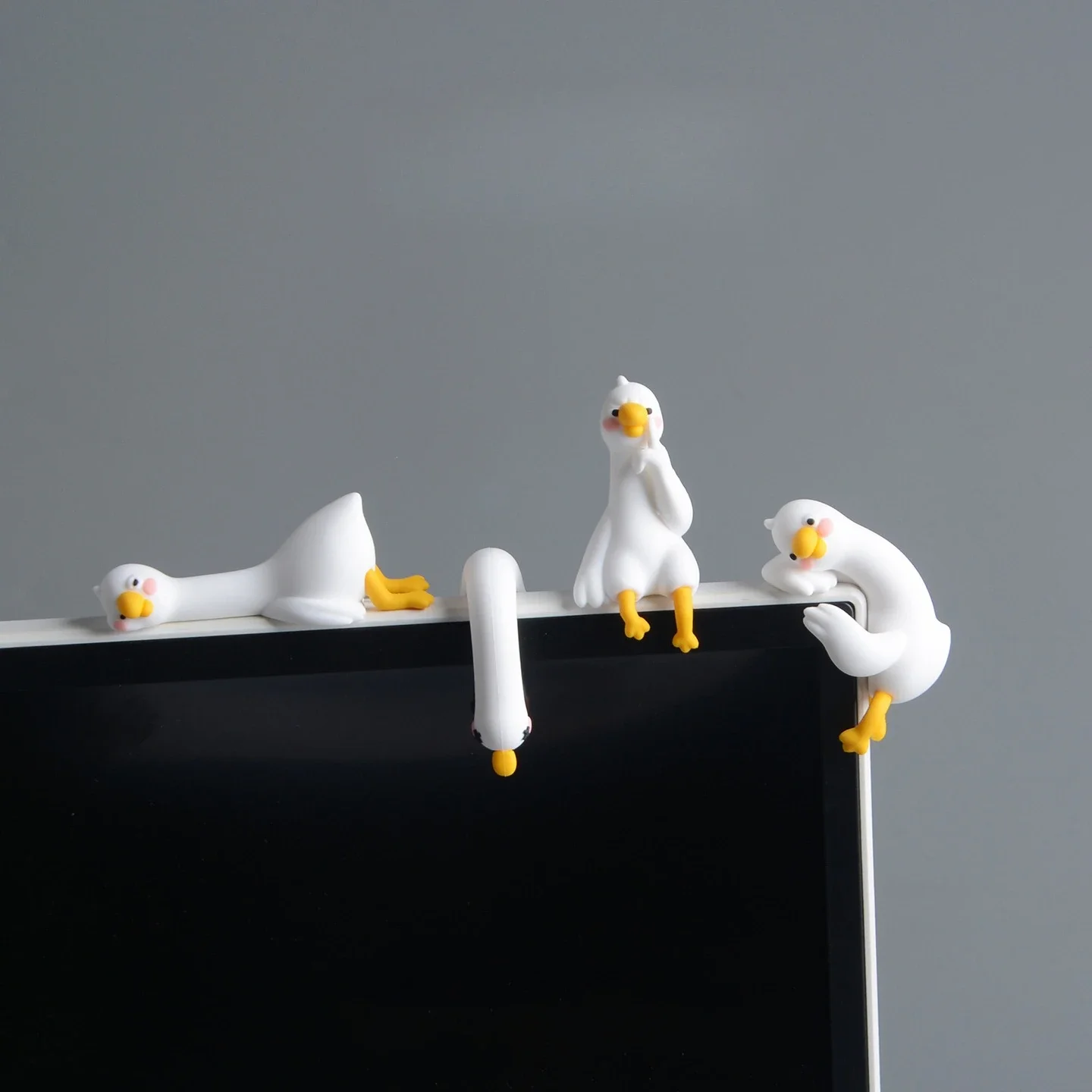 1/4PCS Cartoon Animal Decor For Desk Car Dashboard TV Monitor Gift Idea Cute 3D Duck Figurine Mini Resin Duck Ornament Playful