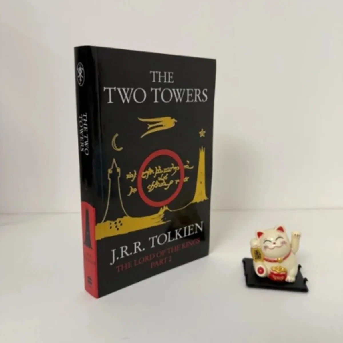 

The Two Towers By J.R.R. Tolkien - LOTR Book 2 | Epic Fantasy Classic Helm's Deep Battle Frodo & Sam Journey Novel Fantasy