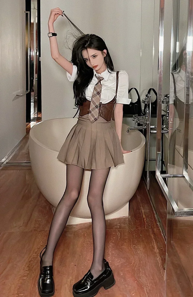 European And American Style JK Uniform Set Hot Girl Slim Girdle Waist Shirt White Short Sleeved Mini Pleated Skirt Khaki Summer