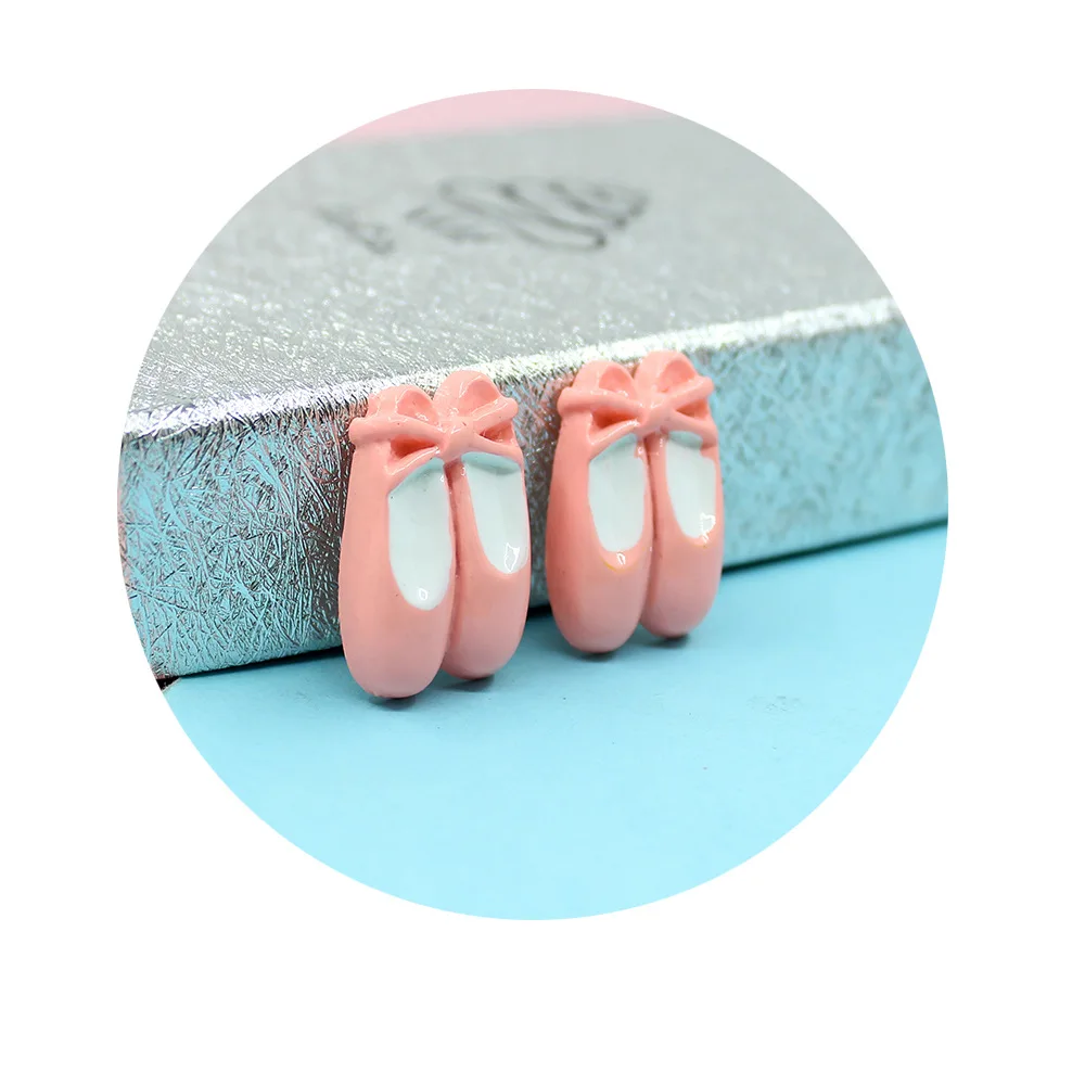 10pcs Resin Diy Mini Ballet Shoes Flatback Cabochon Miniatures DIY Accessories Scrapbooking Material Charm Embellishment Figures