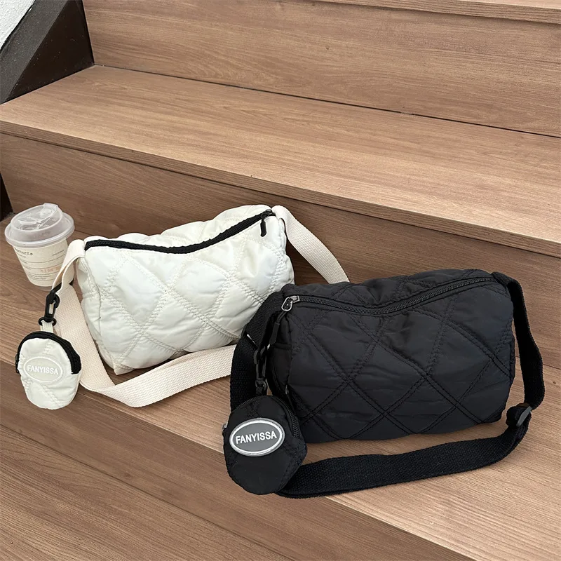 

Women's single shoulder bag rhombus embroidery line crossbody bag fashion simple large capacity