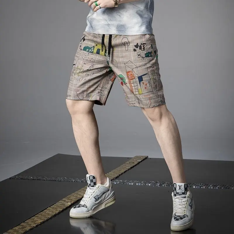 2026 New Shorts Casual Printed Handsome Versatile Beach Pants Trendy Mid-trousers Summer Men's Five-point Pants