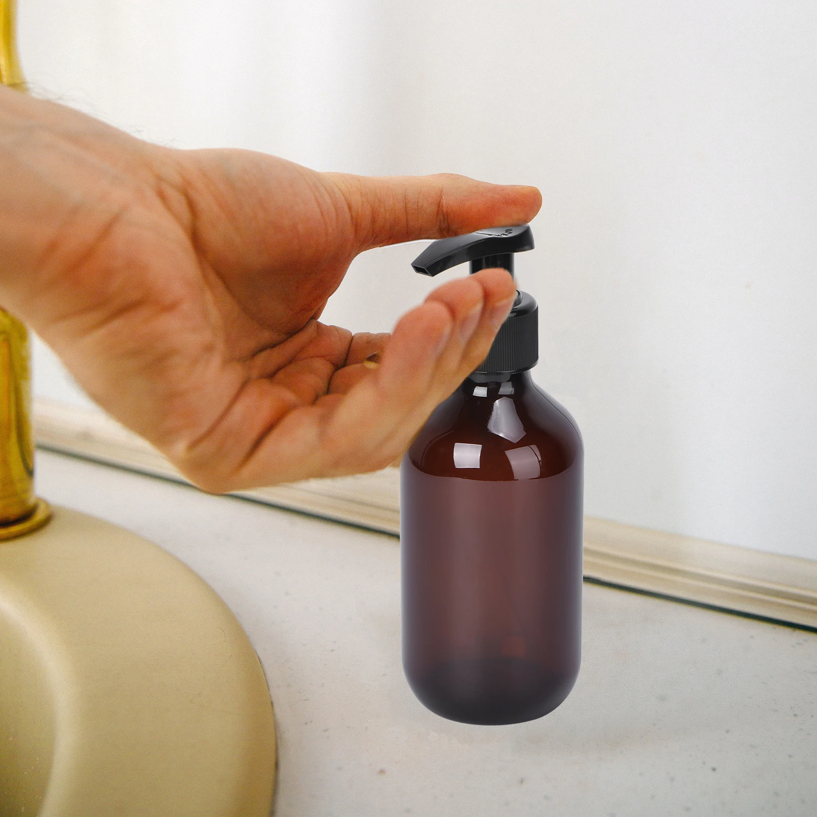 

4Pcs Emulsion Lotion Pump Bottles Brown Safe Plastic Refillable Portable Travel Shampoo Conditioner Container