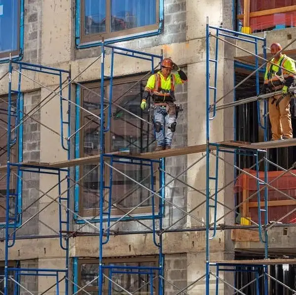 سقالات إطار فولاذي شديد التحمل مع آلية قفل سريعة لوظائف إصلاح طلاء السقف والإعدادات الخارجية لورشة العمل الخارجية