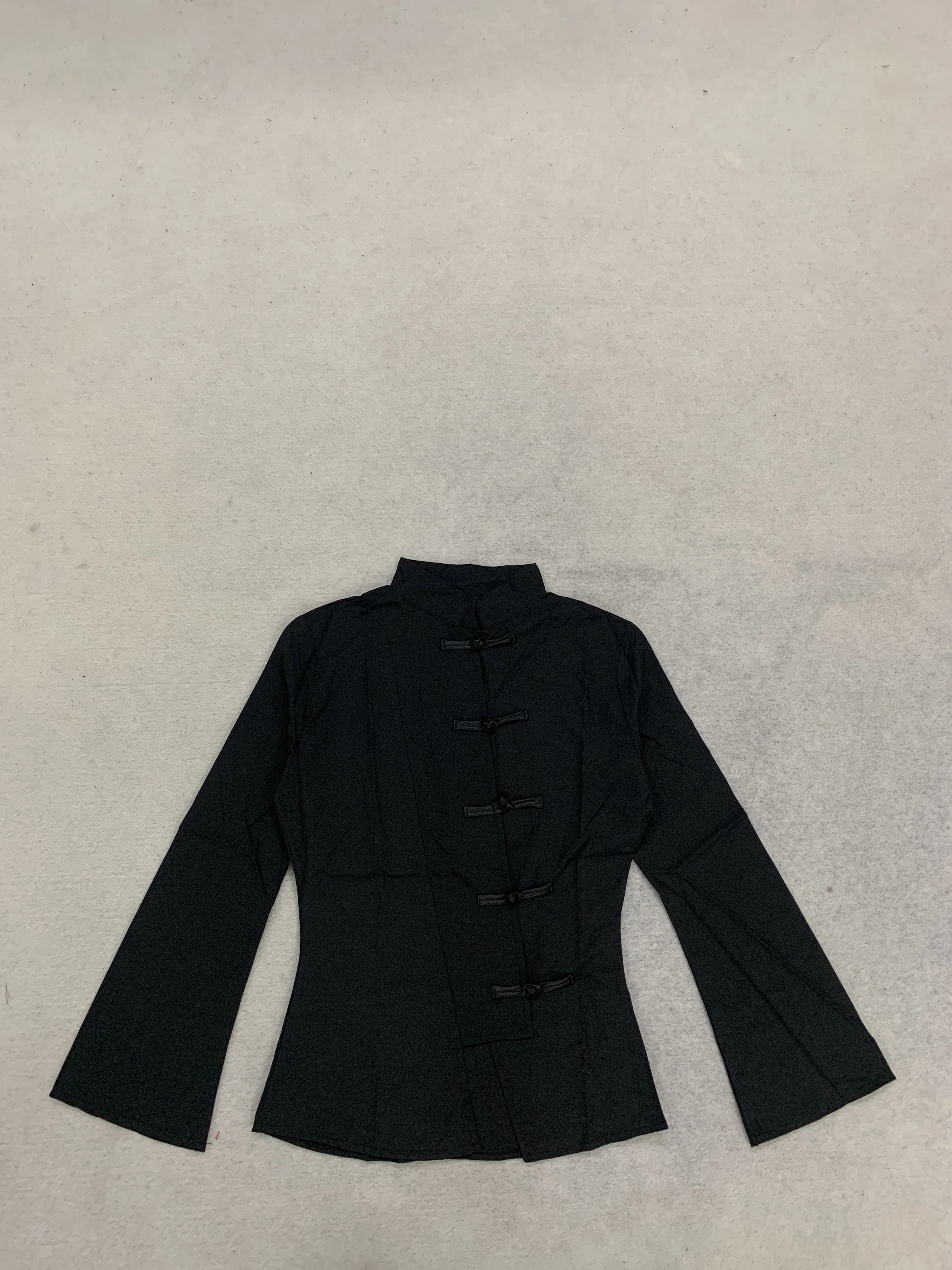 European and American Street Style Black Buckle Personality Design Long Sleeve Top