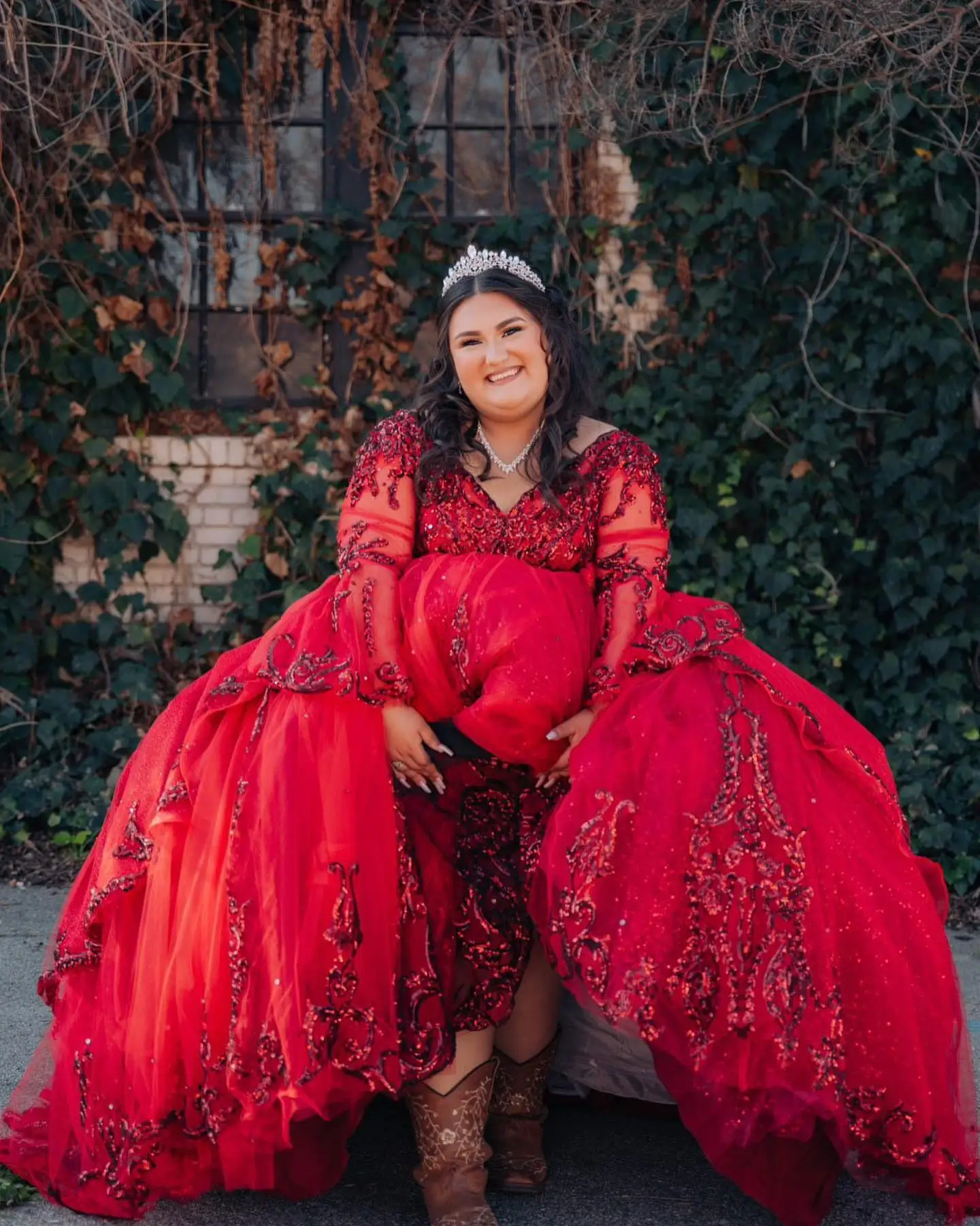 Długie rękawy Quinceanera sukienki balowe tiulowe studniówki słodkie 15 cekiny do sukienki koronkowe aplikacje Plus Size Vestido De Quinceañera