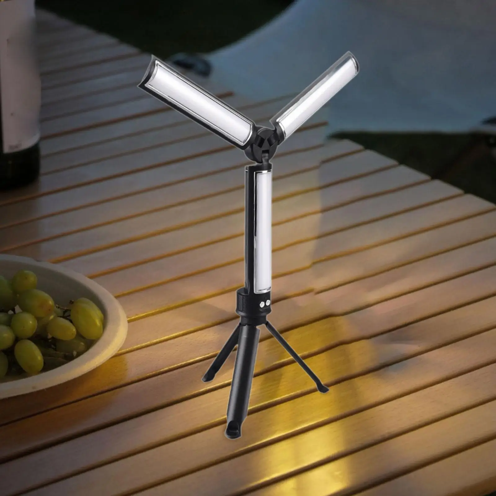 作業現場や釣り用の取り外し可能な三脚付きキャンプ用ランタン