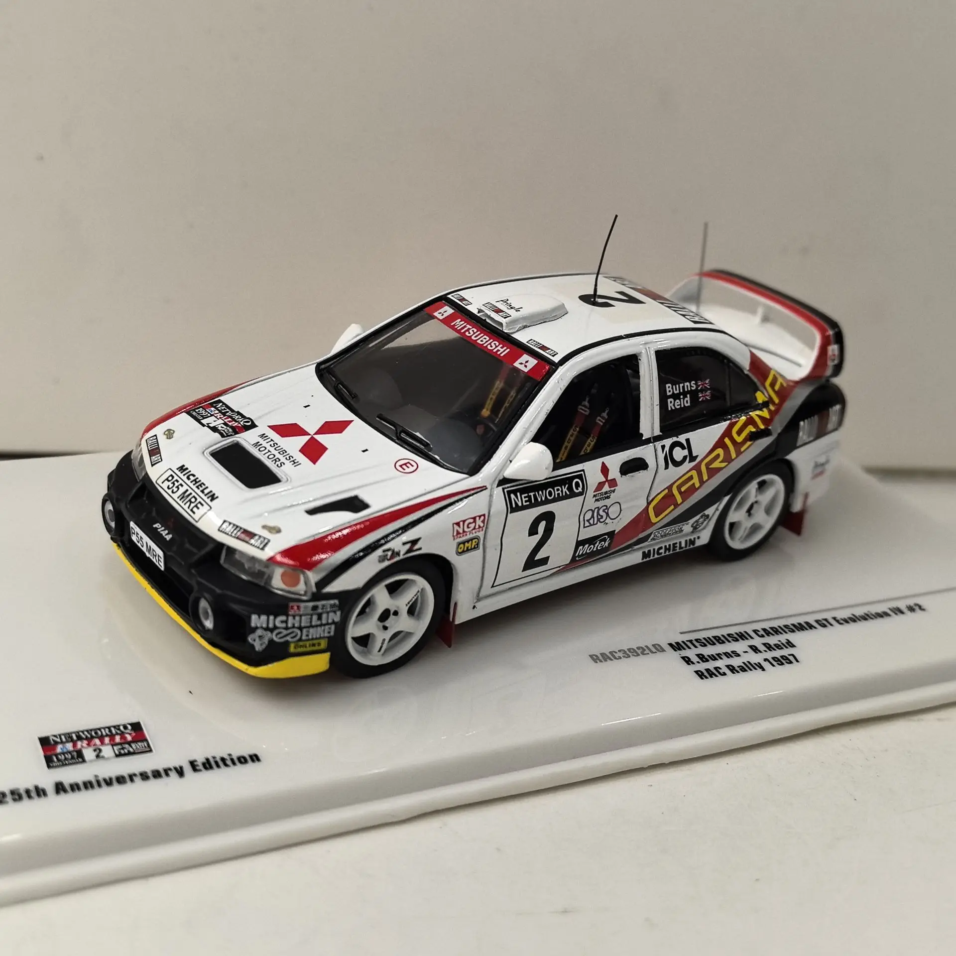 

Литой под давлением IXO масштаб 1/33, MITSUBISHI CARISMA GT EVO IV # 2-гоночный автомобиль, модель легкосплавного автомобиля, Коллекционная игрушка, подарок, сувенир, витрина, орнамент