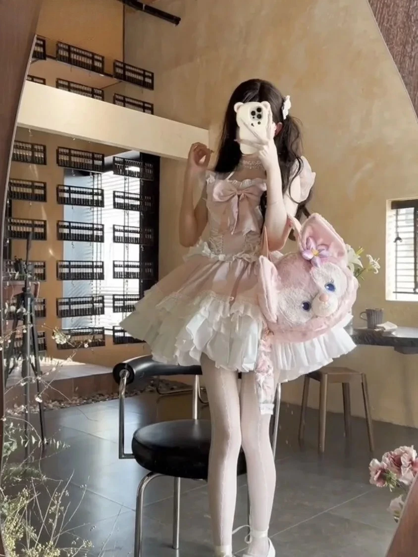 フライングスリーブボウ重工業ボールガウンエレガントなノースリーブショートドレス夏の恋人ロリータピンクプリンセスドレス