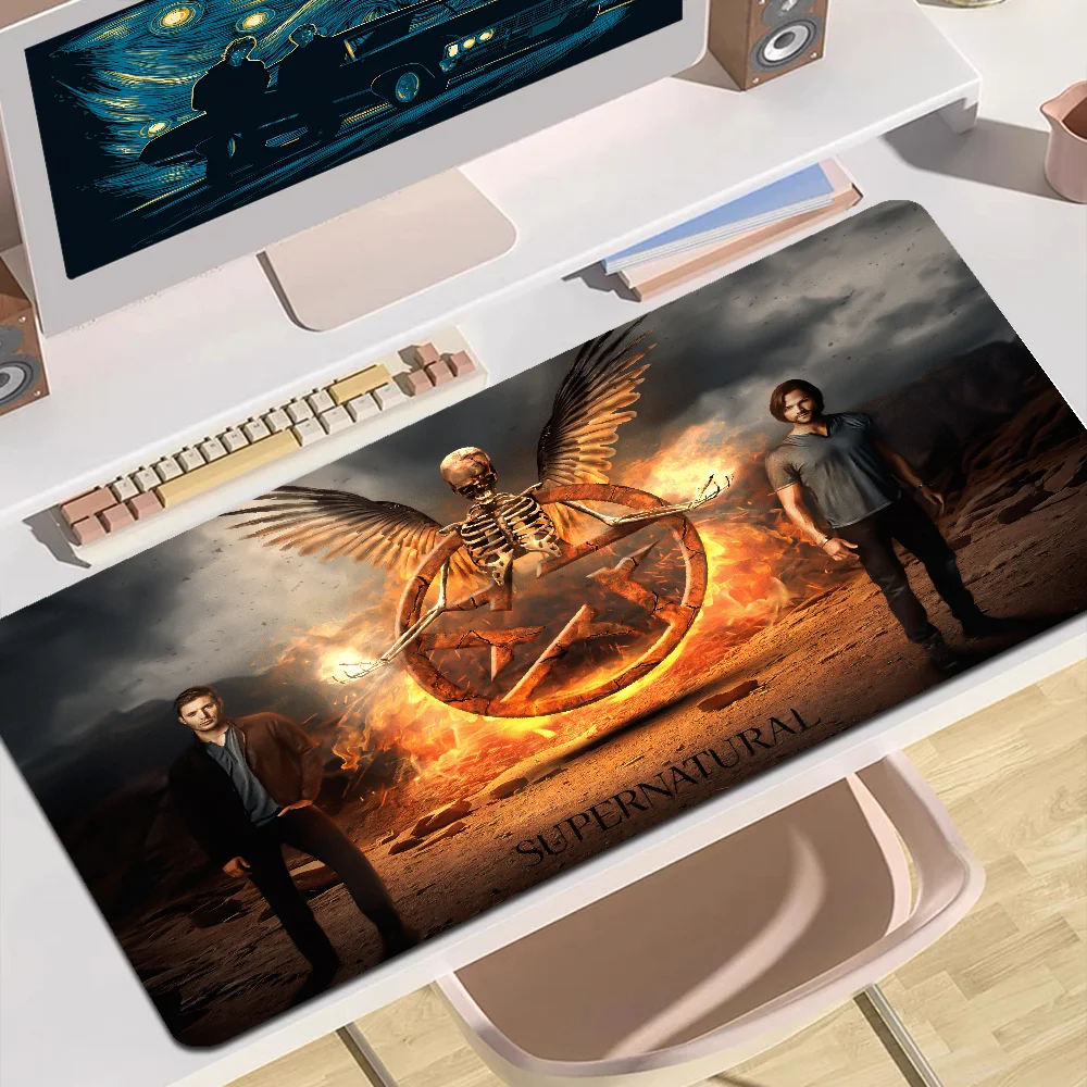 خارق SPN دين وسام المضادة للانزلاق الجدول حصيرة طالب ماوس ألعاب الكمبيوتر لوحة المفاتيح ألعاب الوسادة للكمبيوتر ماوس السجاد