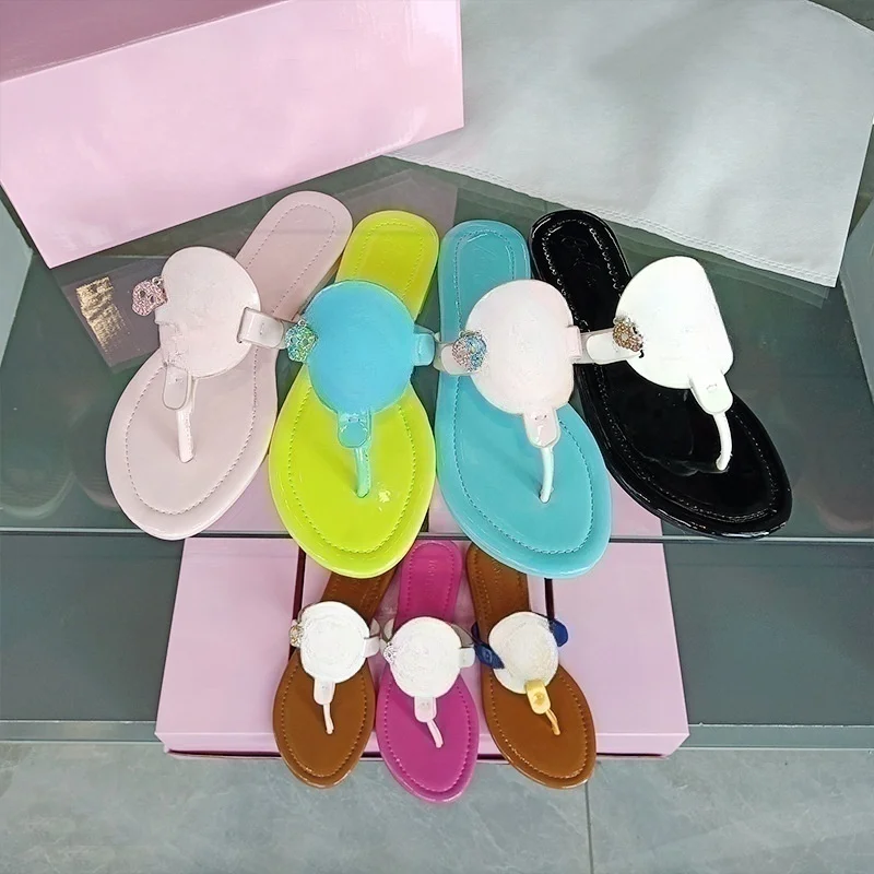 Women's Trendy Contrast Color Flip Flops 2026 New Summer Flat Non Slip Outdoor Beach Thong Slippers