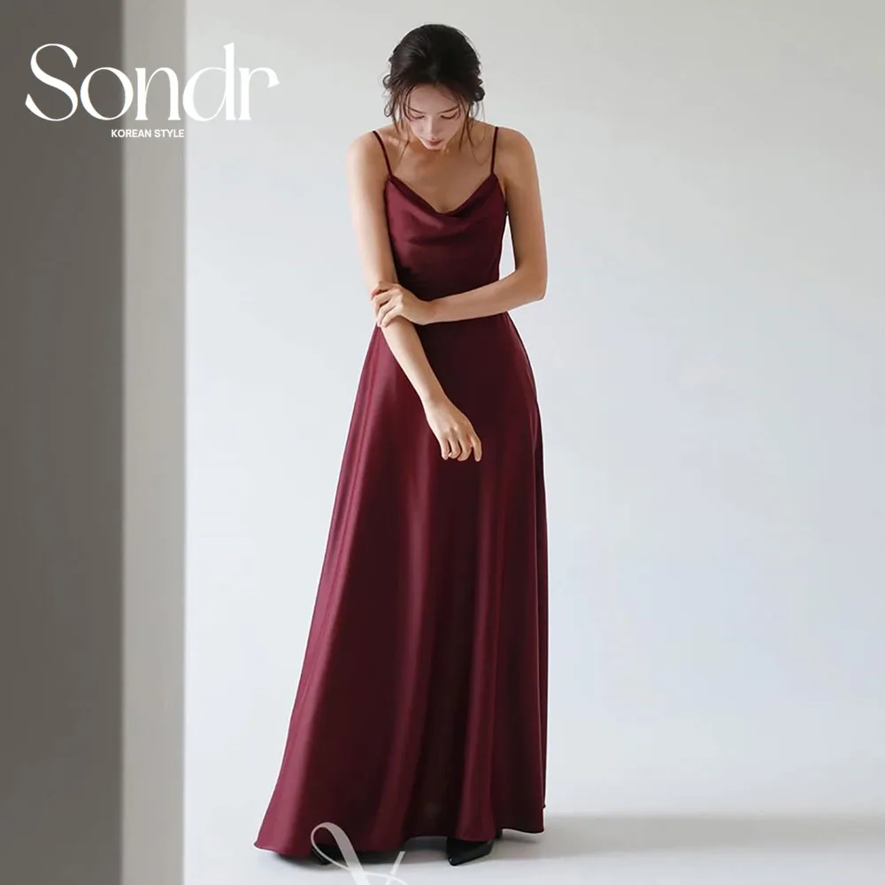 فساتين سهرة Sondr Cowl Spaghetti بأشرطة عنابي فستان حفلات كوري مخصص على شكل حرف A مشد خلفي لحفلات الزفاف لالتقاط الصور #1