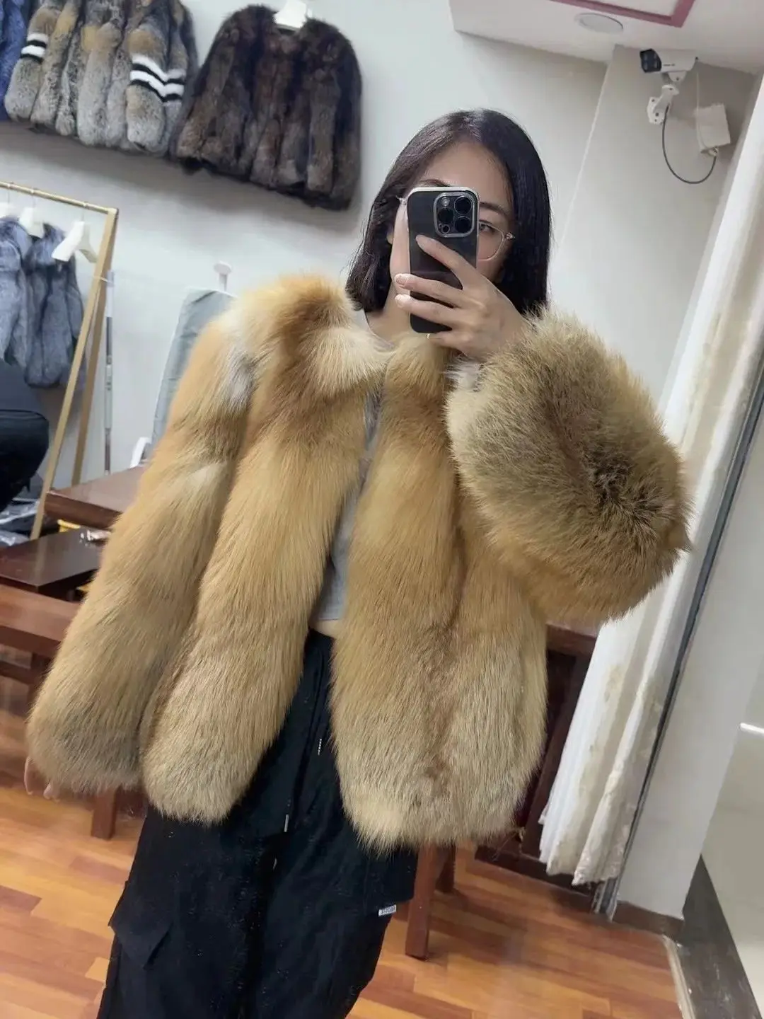 Winter high luxury classic red fox full leather original color genuine fur coat for women V-neck winter warm genuine fur coat