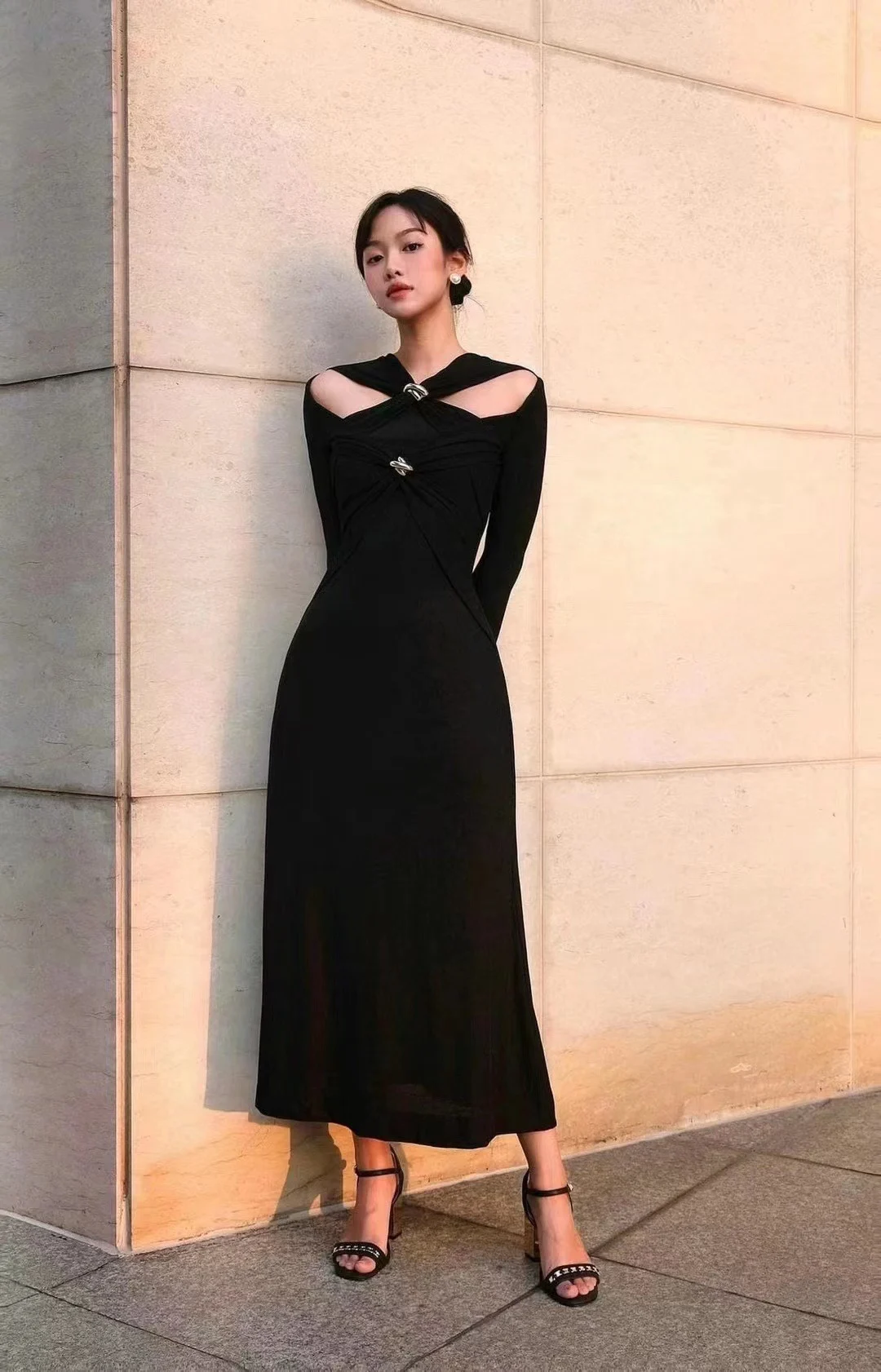 Women's Metal buckle Criss-Cross Design Hollow Out Shoulder Slim Long Dress