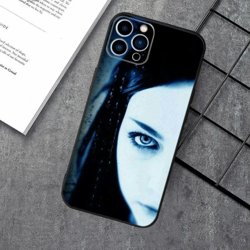 حافظة هاتف Evanescence Amy Lee لهاتف Apple iPhone 15,14,13,12,11,XS,XR,X,8,7,Pro,Max,Plus,mini غطاء أسود من السيليكون