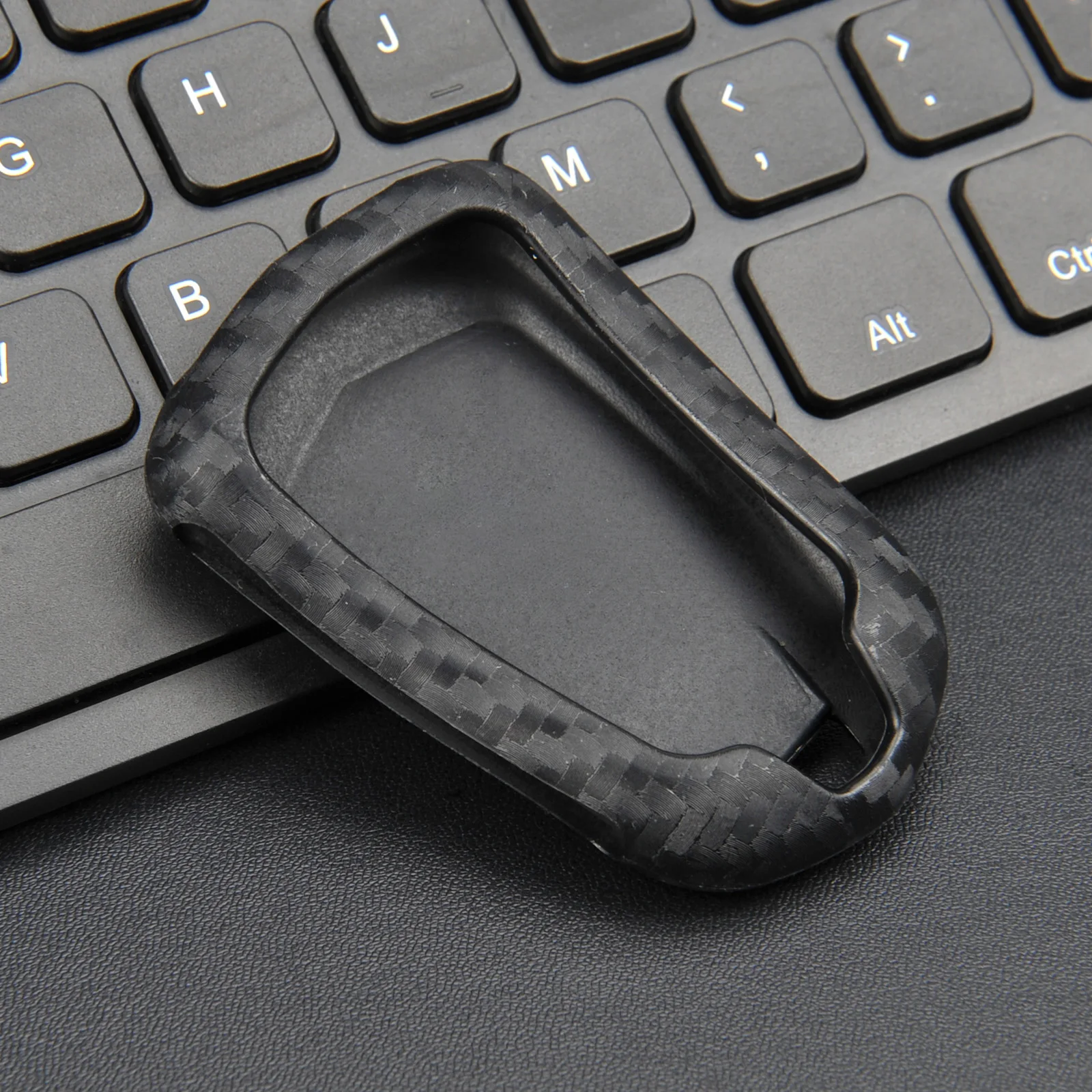 Silicone Carbon Fiber Car Smart Key Fob Chain Case Cover Car Accessories For Cadillac ATS Escalade CT6 XT5 XT4 XT6 CTS SRX CTS