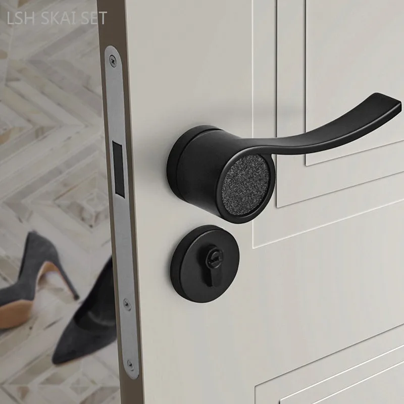 

Modern Zinc Alloy Magnetic Lock Double-sided Door Handle Silent Bedroom Door Locks High-quality Door Knob with Lock and Key