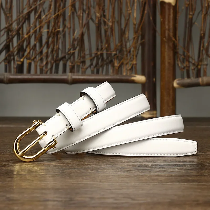 

Casual Leather Belt for Women - Trendy but Versatile, Ideal for Everyday Wear