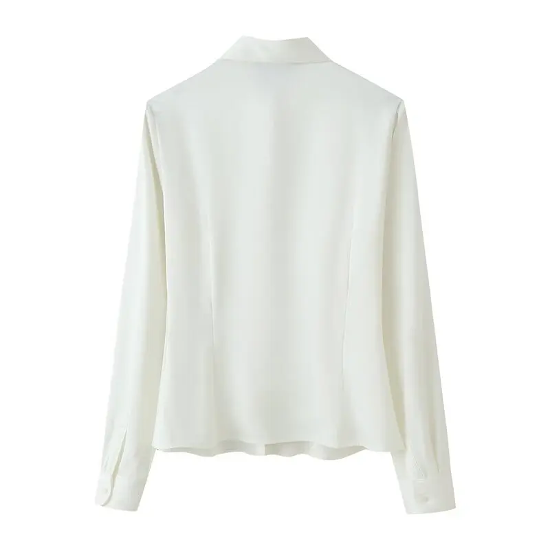 Fall 2026 Women's Long Sleeve Tailored Fit Shirt Quality Material Turn-down Collar Versatile Style Commute Fashion 7716071
