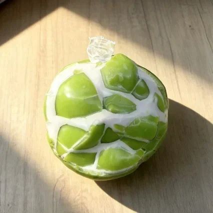 Knusprige Grüne Trauben-Quetschbälle mit Knackender Hülle, ASMR Squishy Spielzeug zur Stresslinderung, Dekompression, Desktop-Neuheit, Geschenk – Detail 3