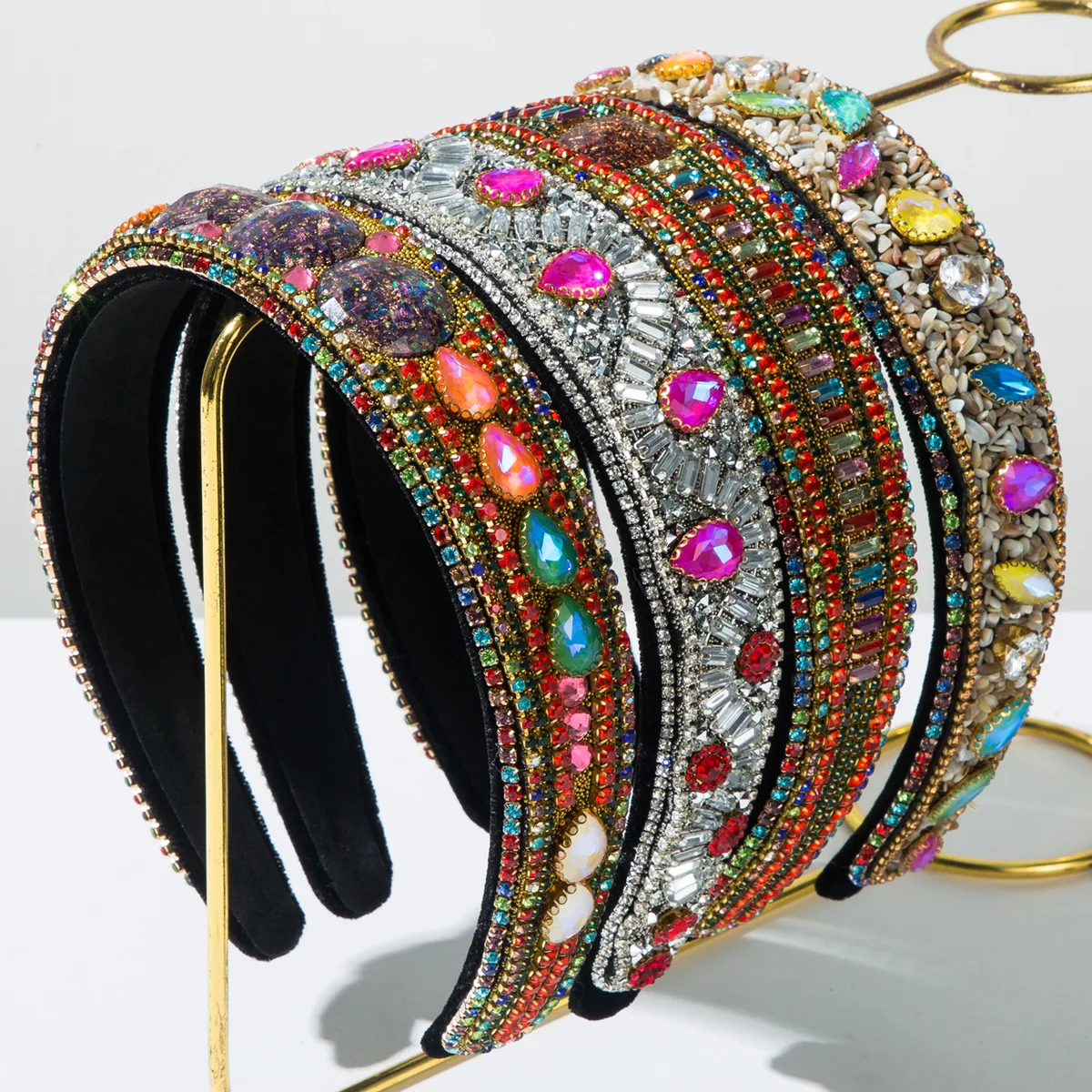 

Новая роскошная повязка на голову с цветными стразами, женская, в ретро-стиле, универсальная, для вечеринок, аксессуар для волос