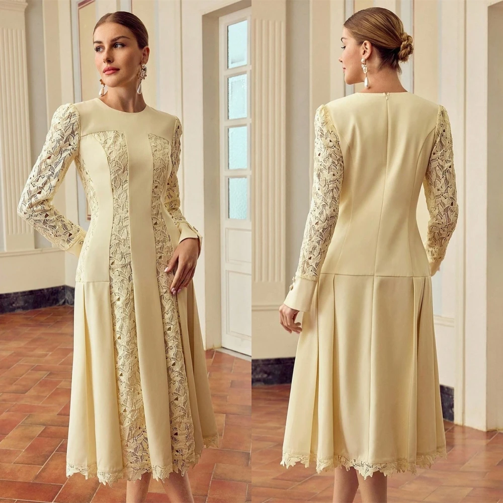 Maßgeschneidertes, hochwertiges gelbes Jersey-Abendkleid, elegantes, anmutiges Abendkleid mit Rundhalsausschnitt und langen Ärmeln, klassische Promi-Kleider