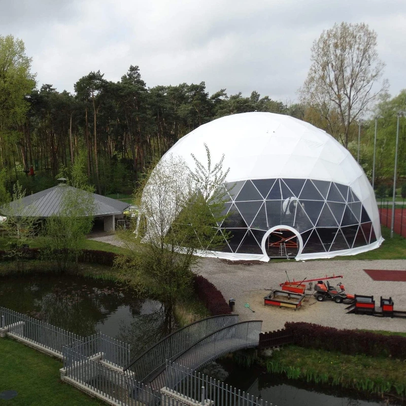 Modern Geodesic Dome Tent with Panoramic Window Glass Door for Backyard Garden Igloo Luxury Glamping Resort Pod