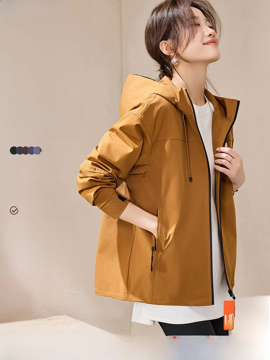 

Mehema Outdoor Casual Color Blo Hooded Jaet Spring 2026 Holiday Hiking Mountain Climbing Leisure Coat Women's Polyester...