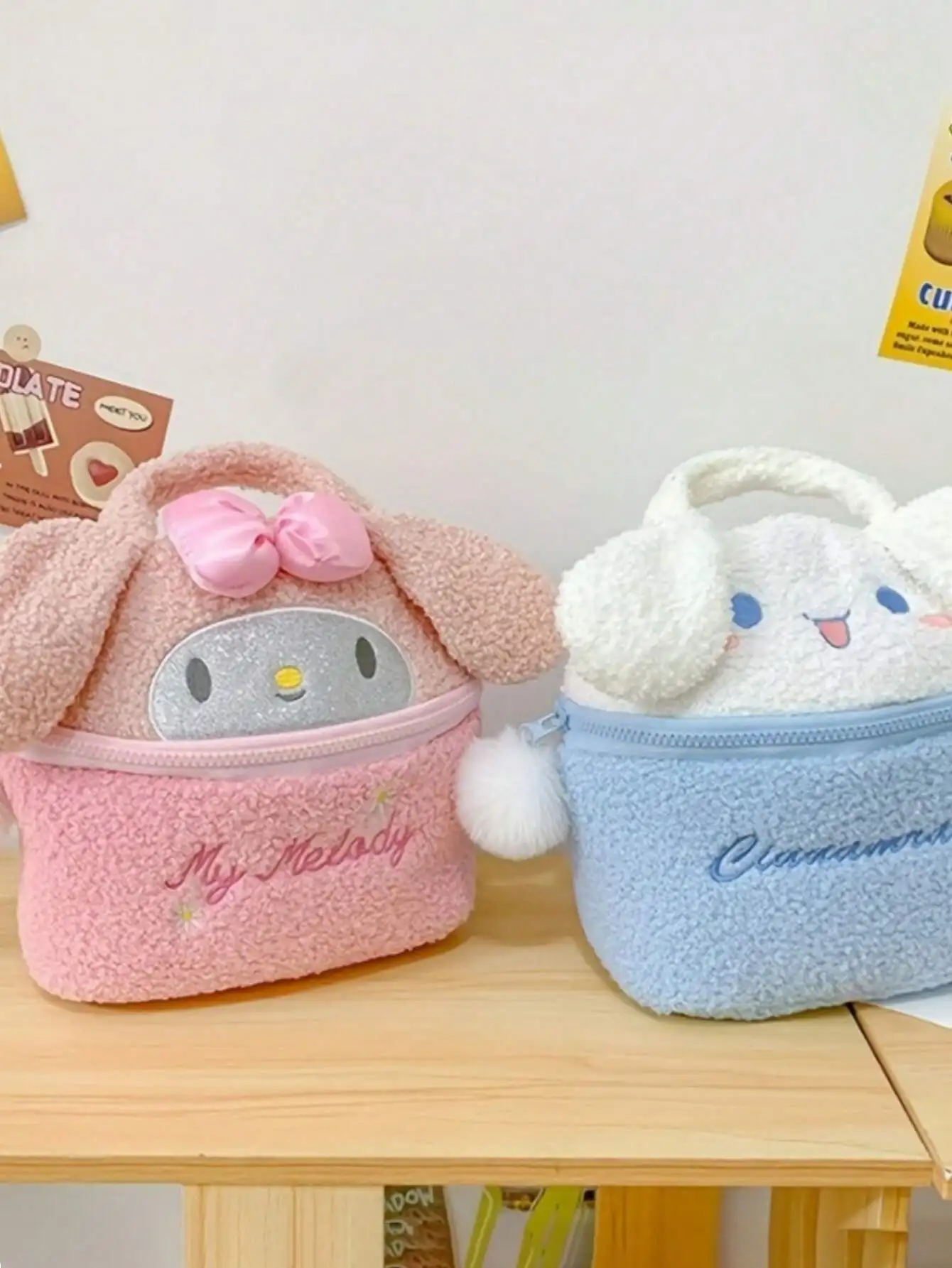 1pc Cartoon Big Ear Dog Plush Cosmetic Bag mymelody Kuromi Cinnamoroll Makeup Handbag Travel Storage Bag, Plush Gift