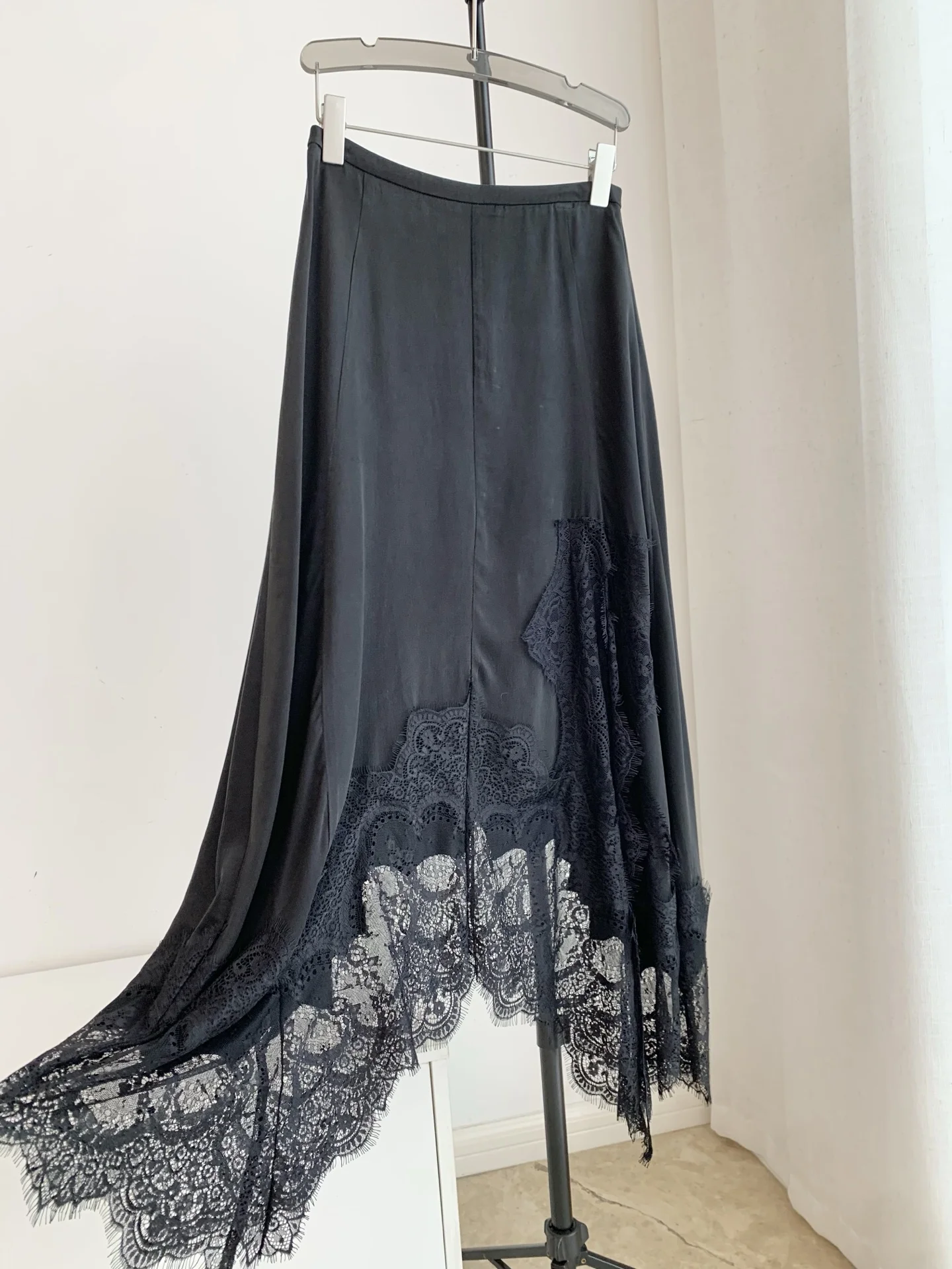 2026 Lace Patchwork Women Black Set High Waist Side Slit Midi Skirt + Stand Collar Sleeveless Vest Elegant Ladies Suit