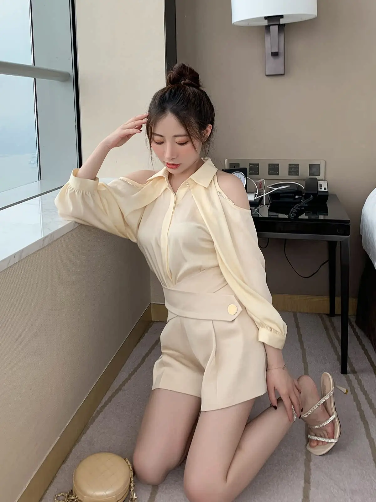 

Простой летний топ для женщин, универсальный, для повседневной носки, в корейском стиле, однотонный, новый