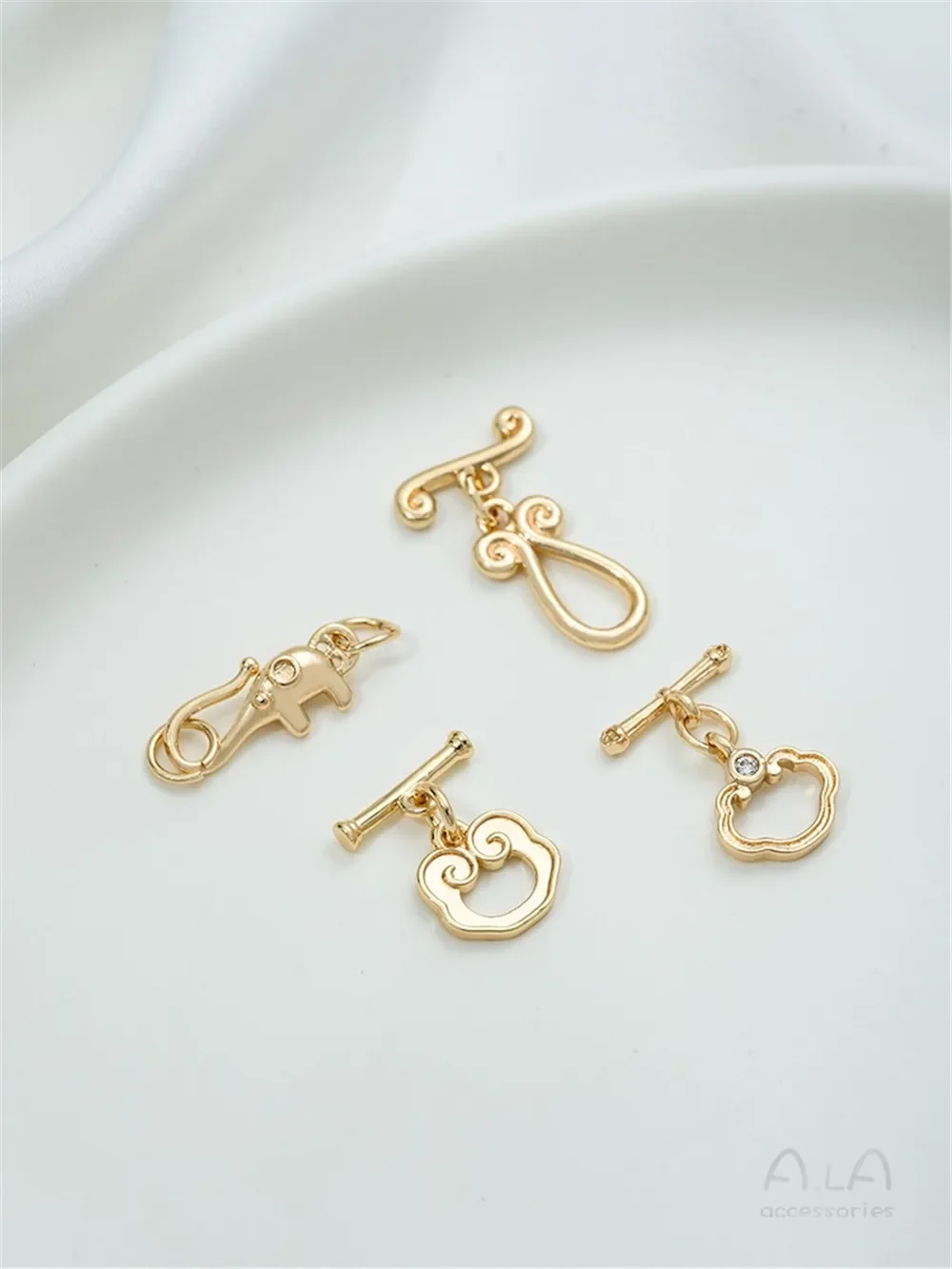 14K Gold Guofeng Ruyi OT Buckle Small Elephant Trunk Hook Buckle DIY Handmade Jewelry Bracelet Connecting Buckle Accessories