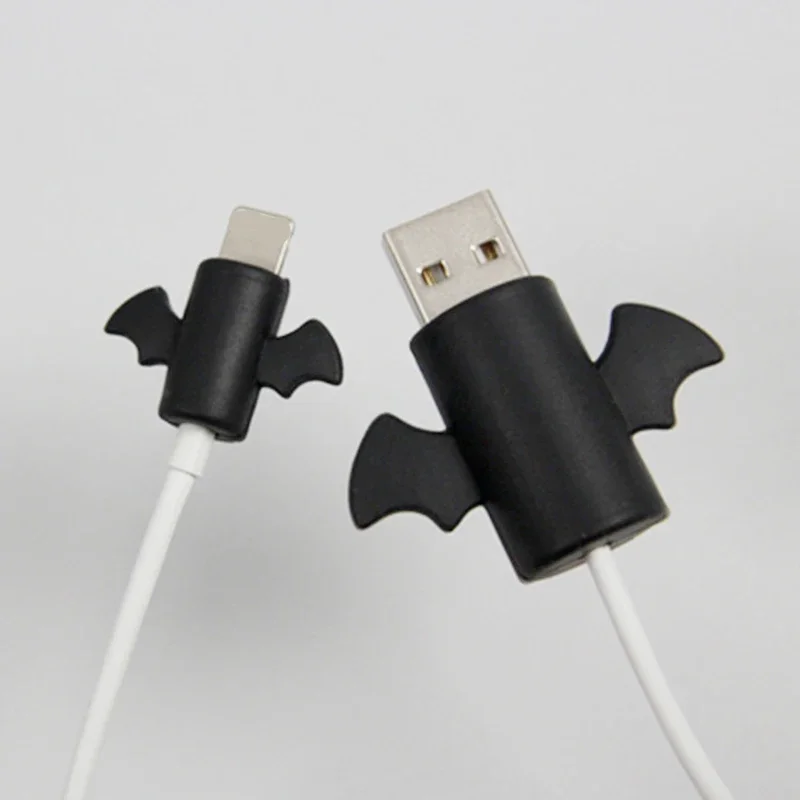 2Pcs Nette Engel Flügel Kabel Protector Kopfhörer USB Kabel Wickler Draht Veranstalter Halter Clip Wrap Schreibtisch Set Stationäre für iphone